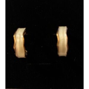 Earrings Gold-toned Huggie Enamel